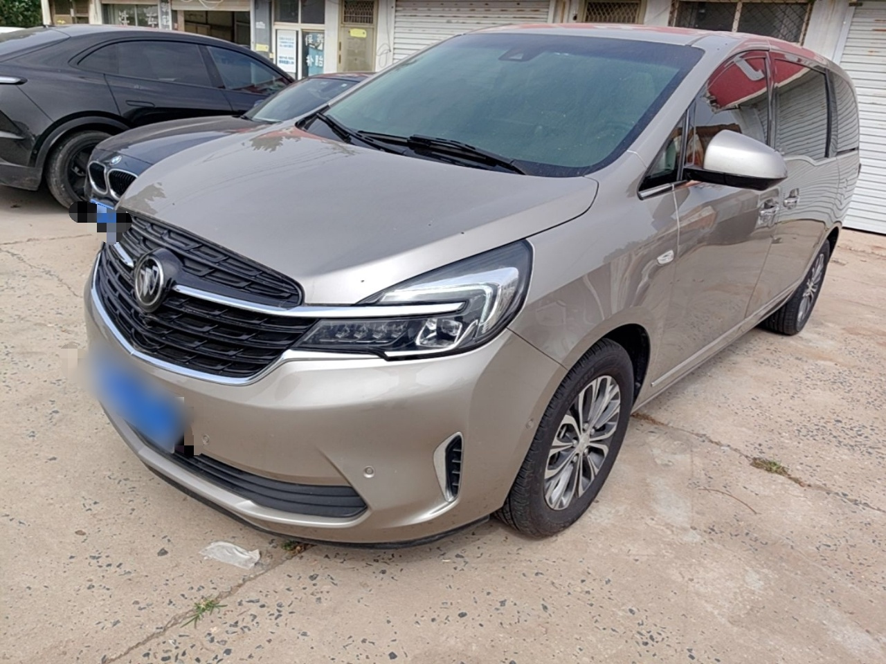 GL8 2022 652T Premium