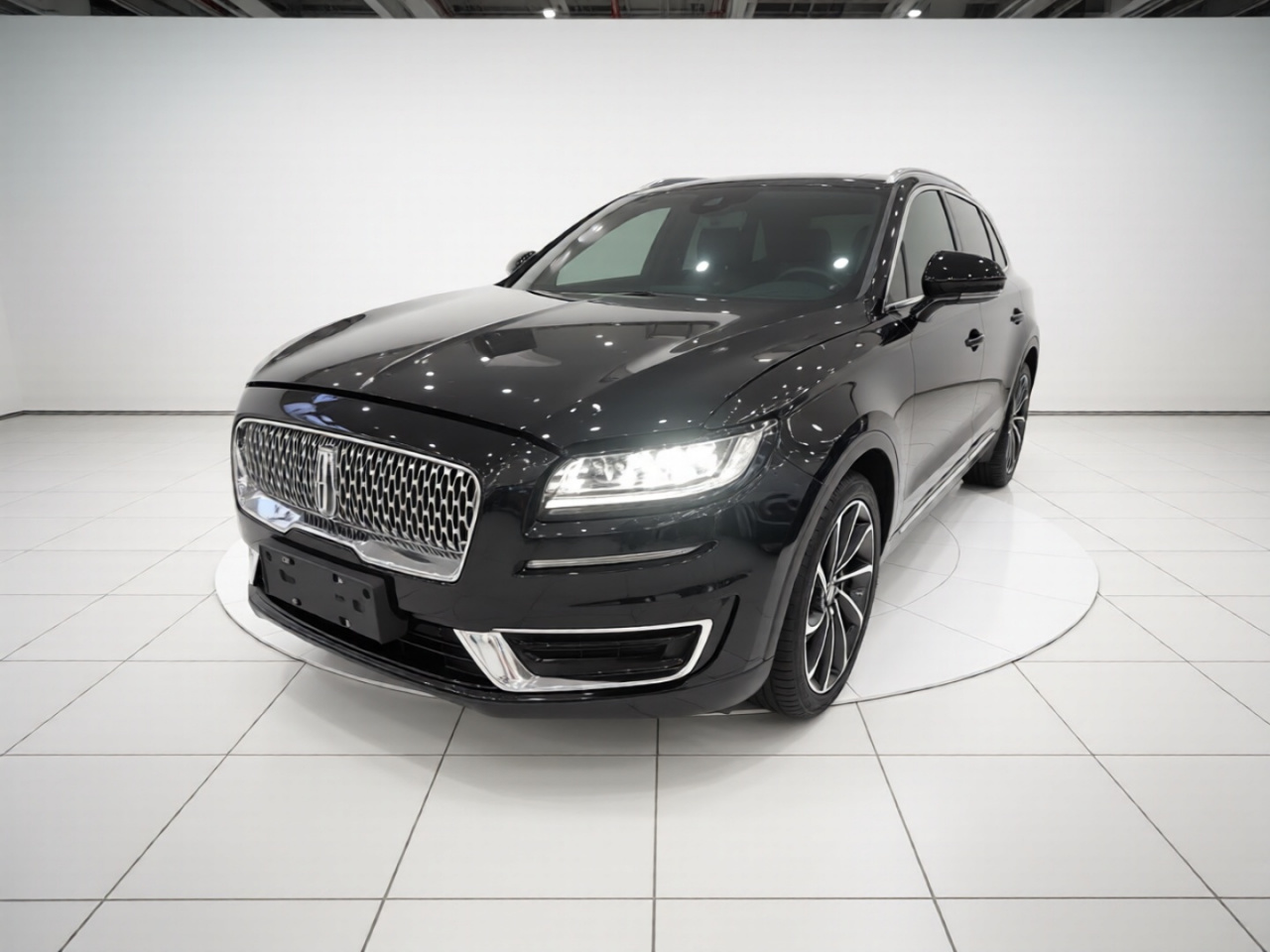 Nautilus Imported 2019 2.7T AWD China VI