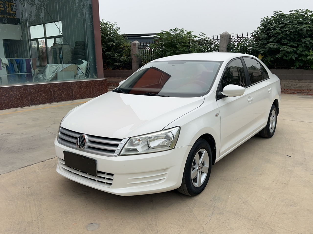 Santana 2013 1.6L AT