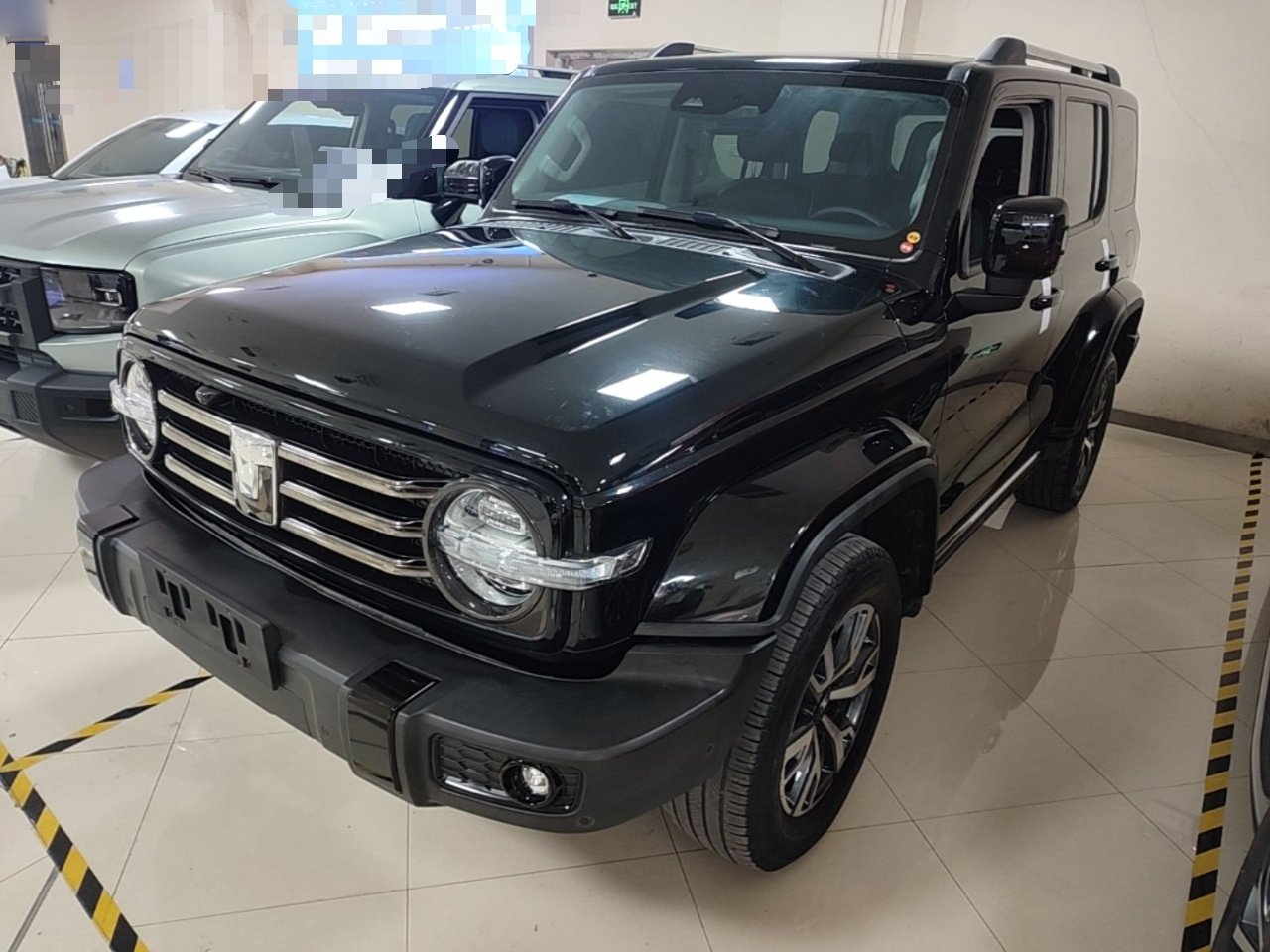 300 2024 2.0T