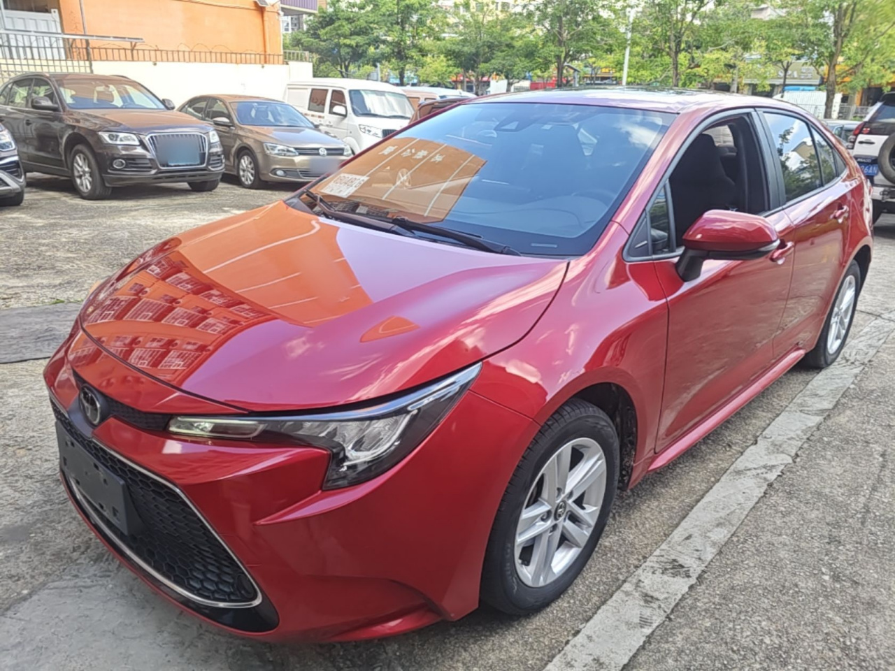 Levin 2021 185T CVT Luxury