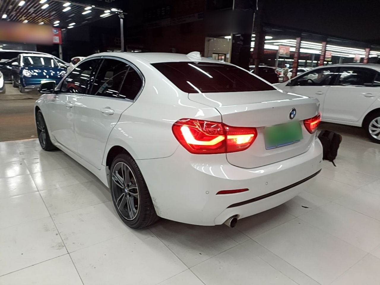 1 Series 2018 118i Sport photo 4