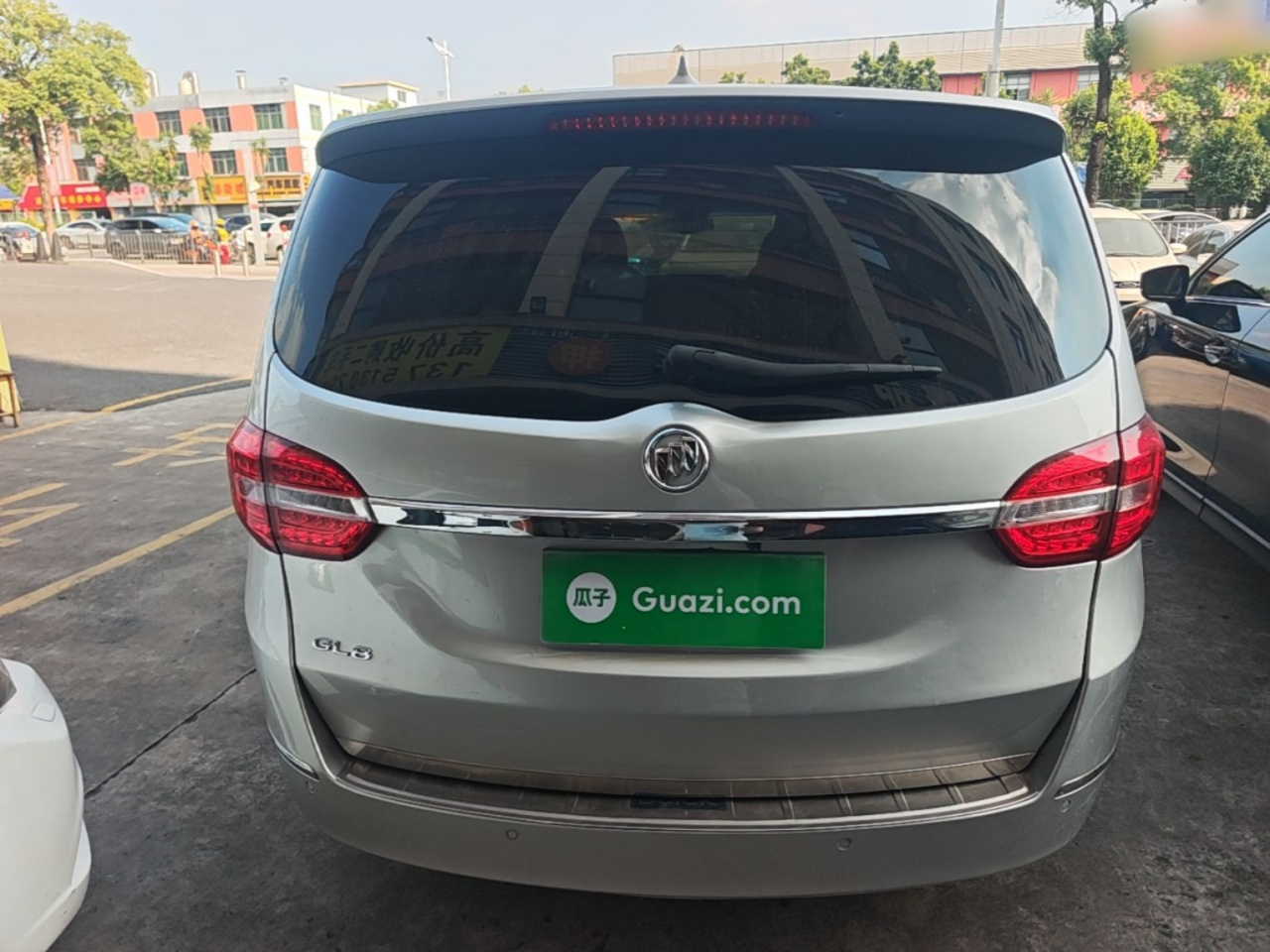 GL8 2014 2.4L LT Luxury Business Executive photo 5