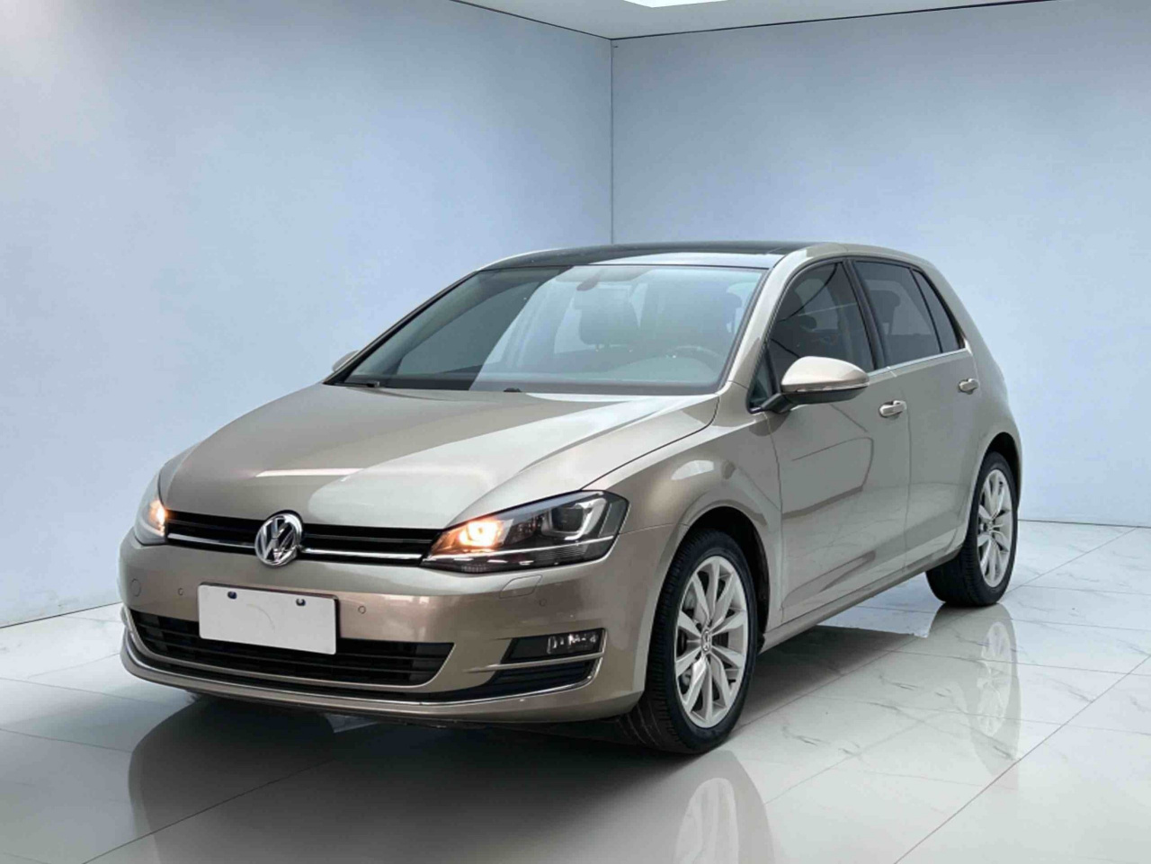 Golf 2015 1.4TSI AT Flagship