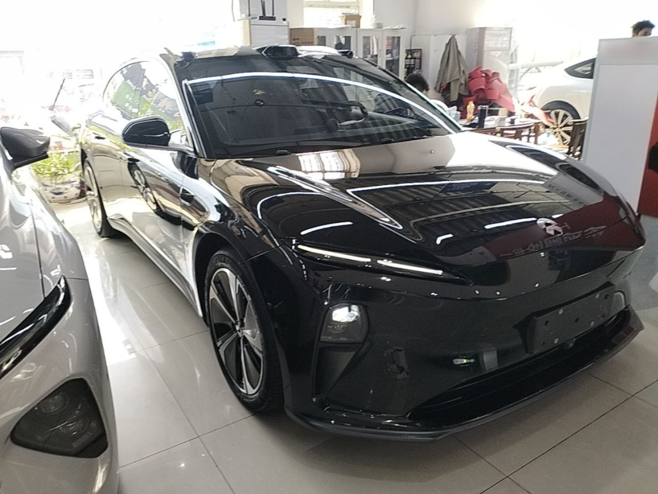 ET5T 2024 75kWh Touring photo 3