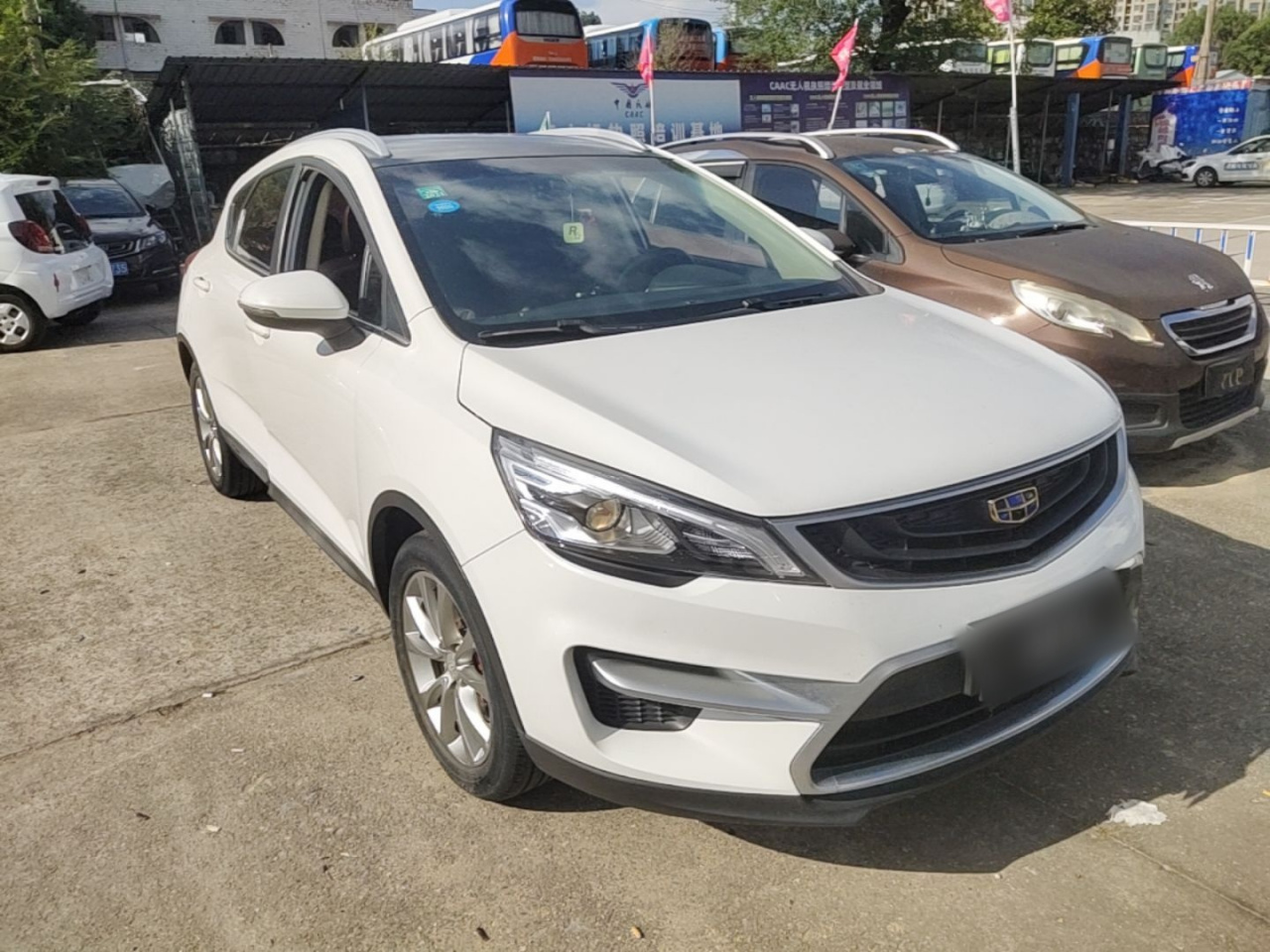 Emgrand GS 2016 Sport 1.8L MT photo 3
