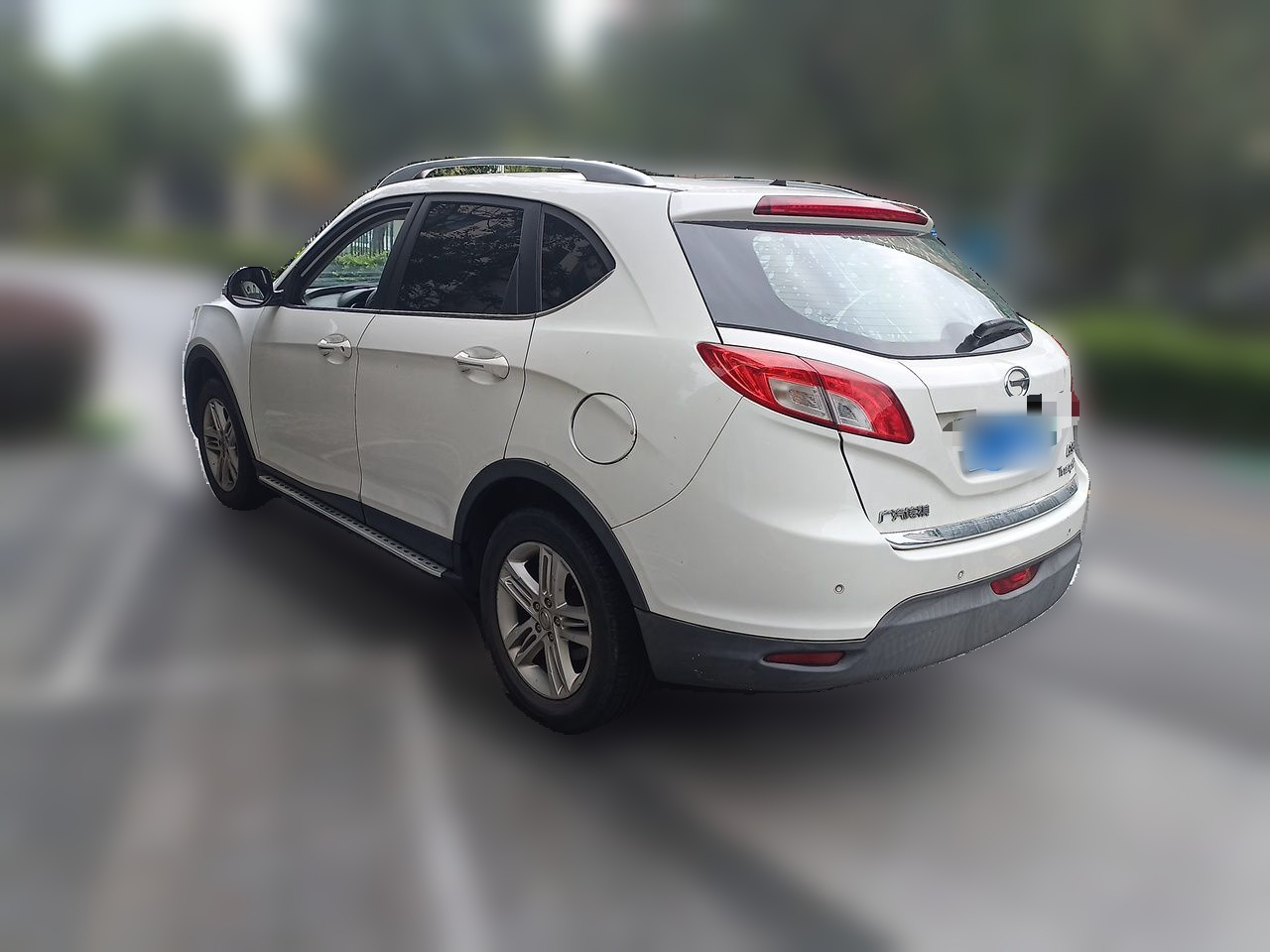 GAC Trumpchi GS5 Super 2015 2.0L MT RWD Comfort photo 4