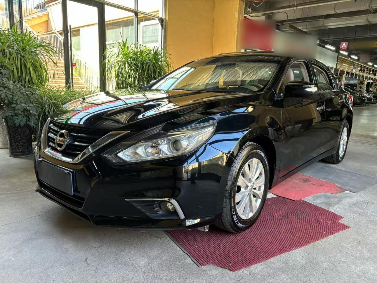 Teana 2016 2.0L XE Fashion