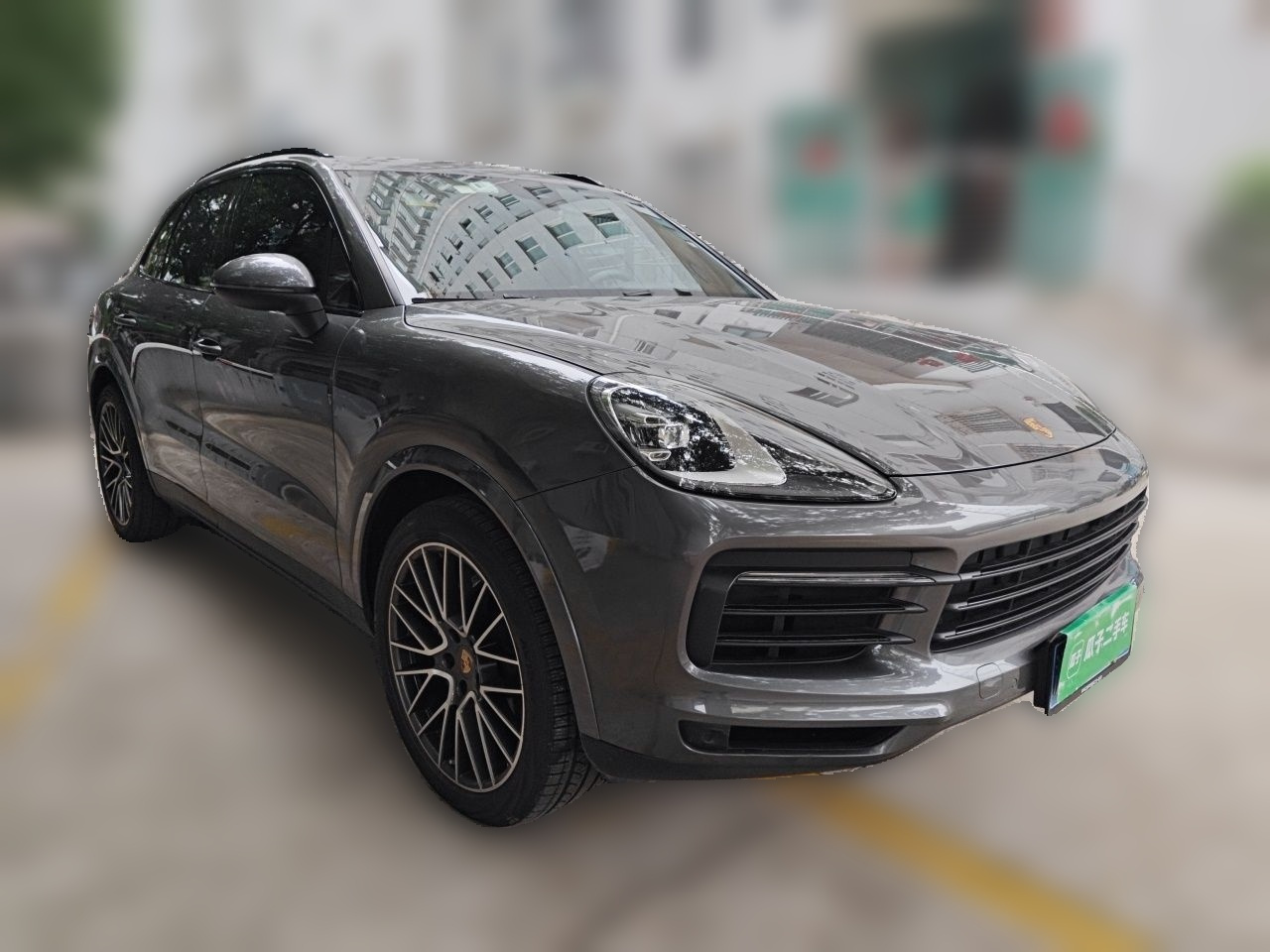 2019 Cayenne 3.0T photo 3