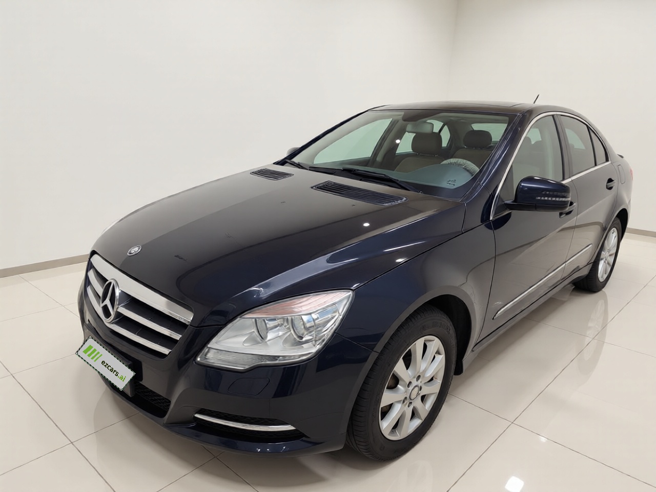 R-Class 2014 R 320 4MATIC Business