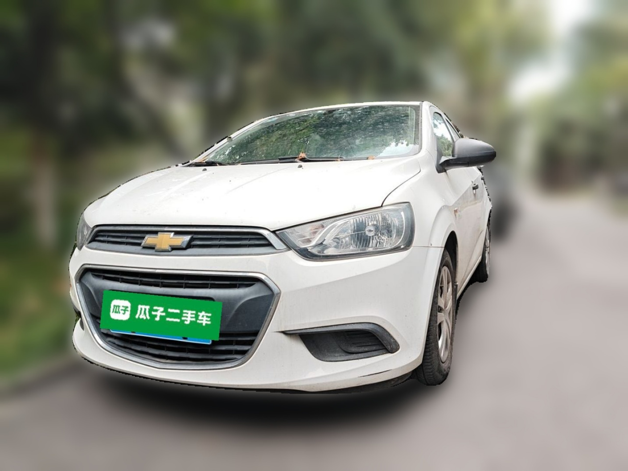 2014 Sedan 1.4SL AT Fashion photo 2