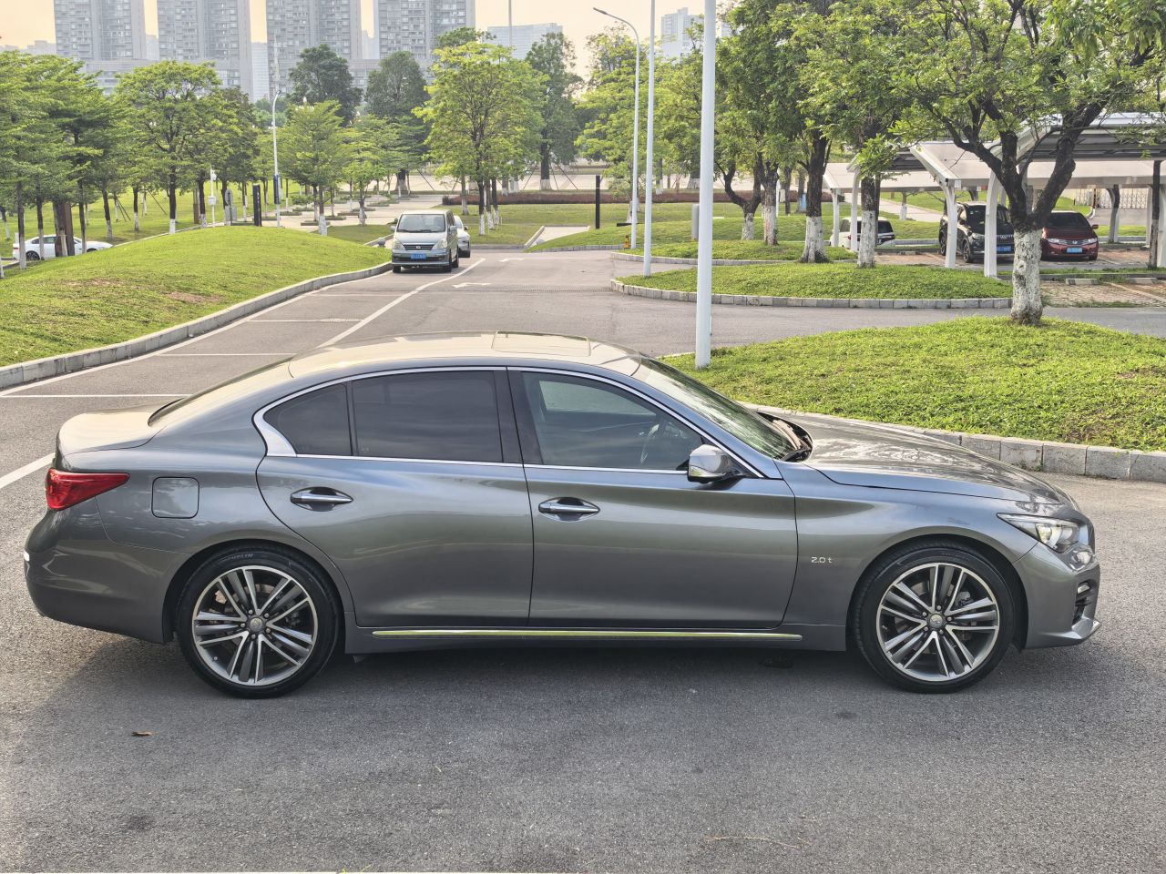 Q50L 2015 2.0T Luxury Sport photo 4