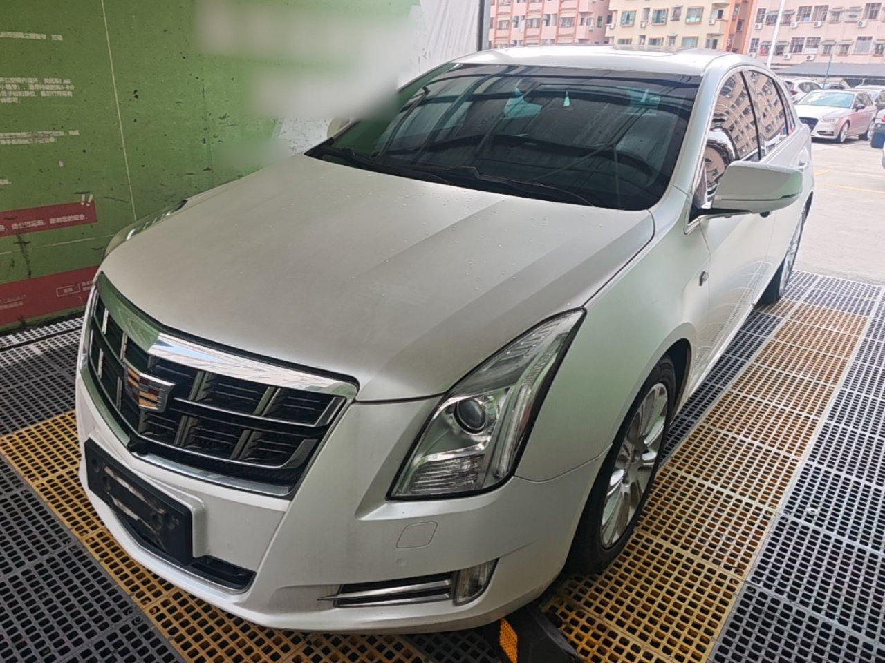 XTS 2017 28T Elite