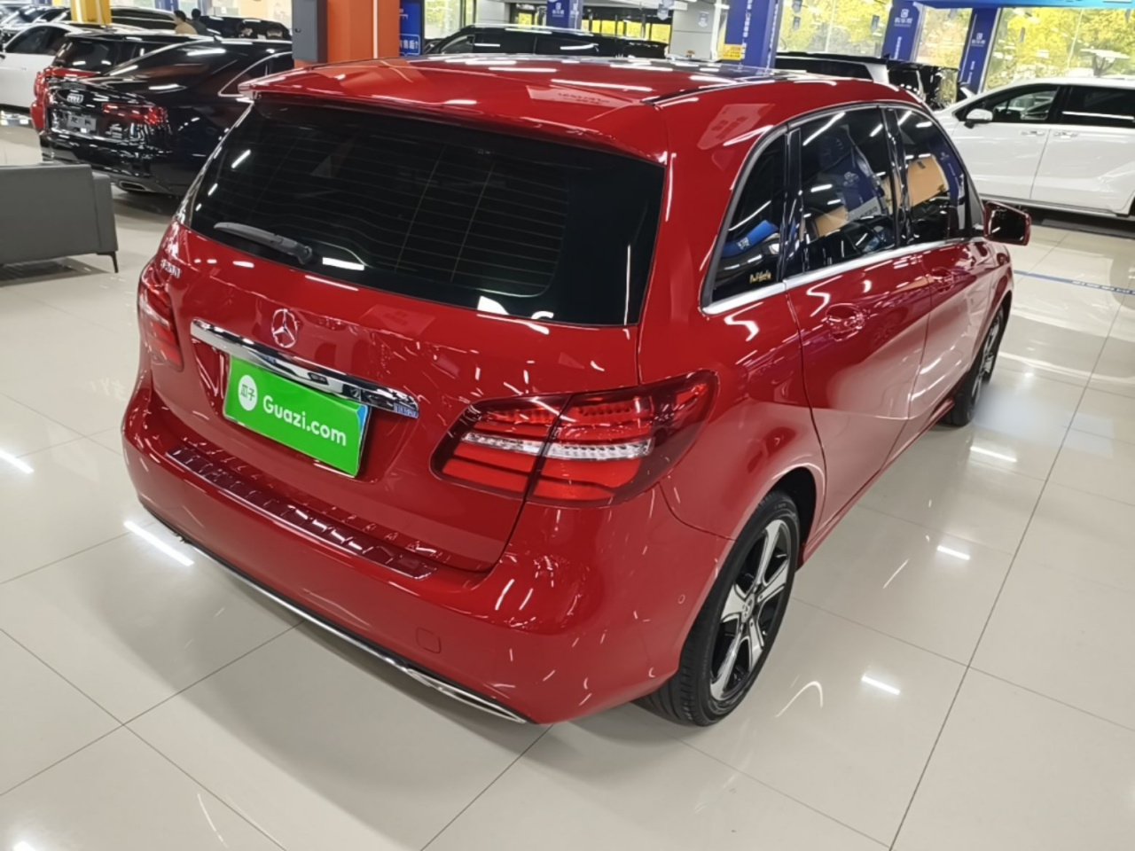 B-Class 2018 B 200 Fashion photo 4
