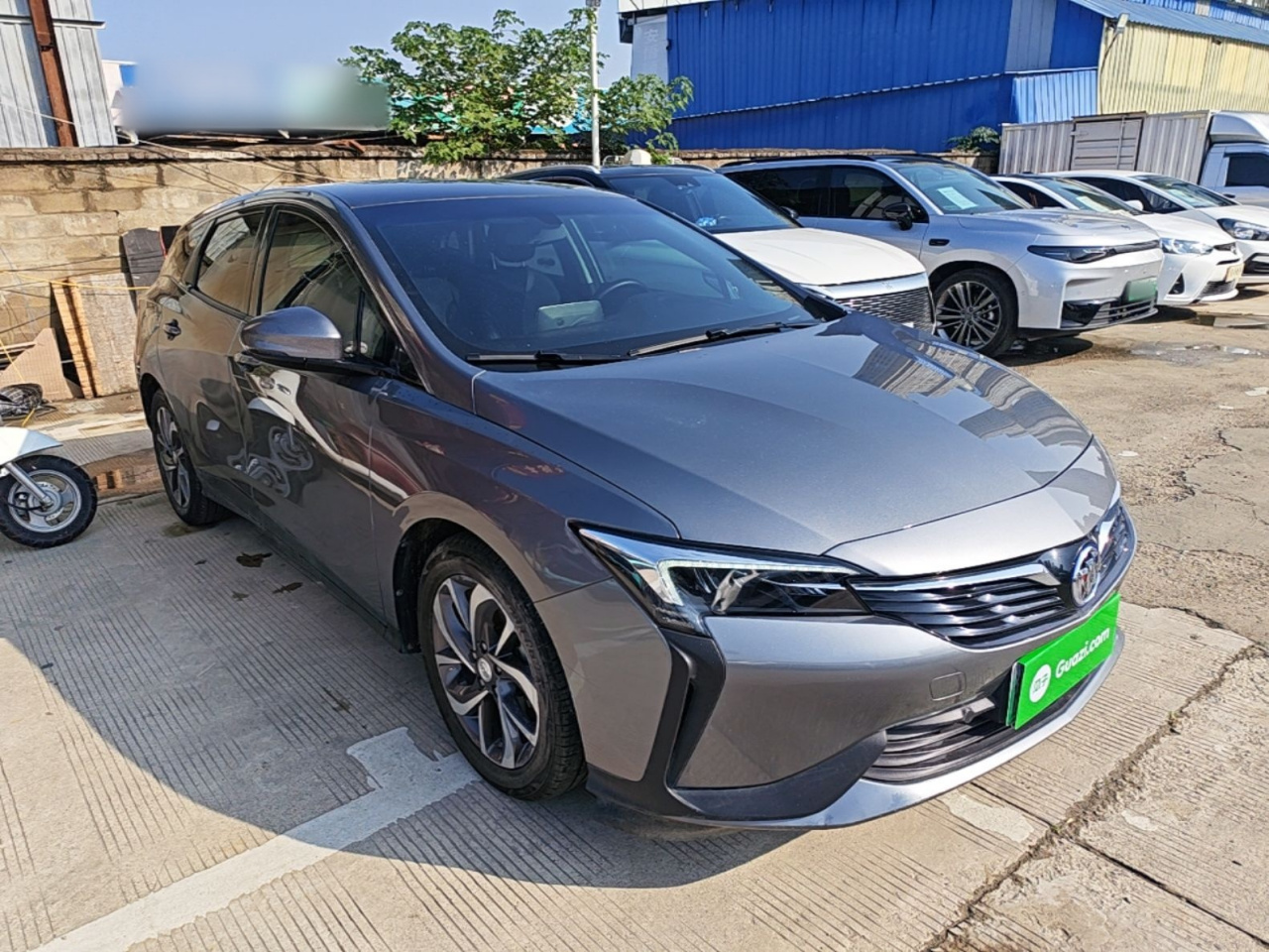 6 2020 PHEV Smart photo 3