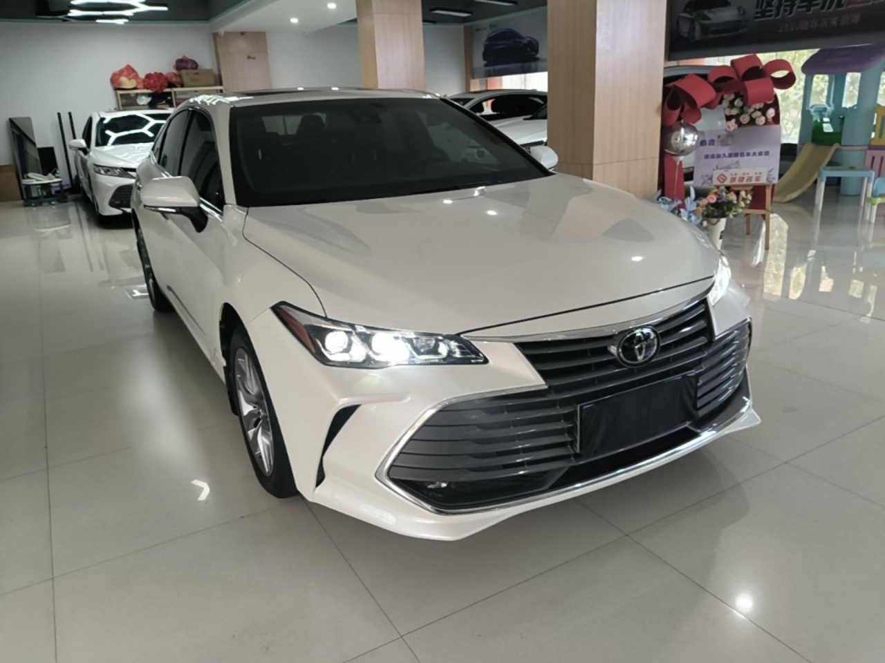 Avalon 2021 2.5L Luxury photo 3