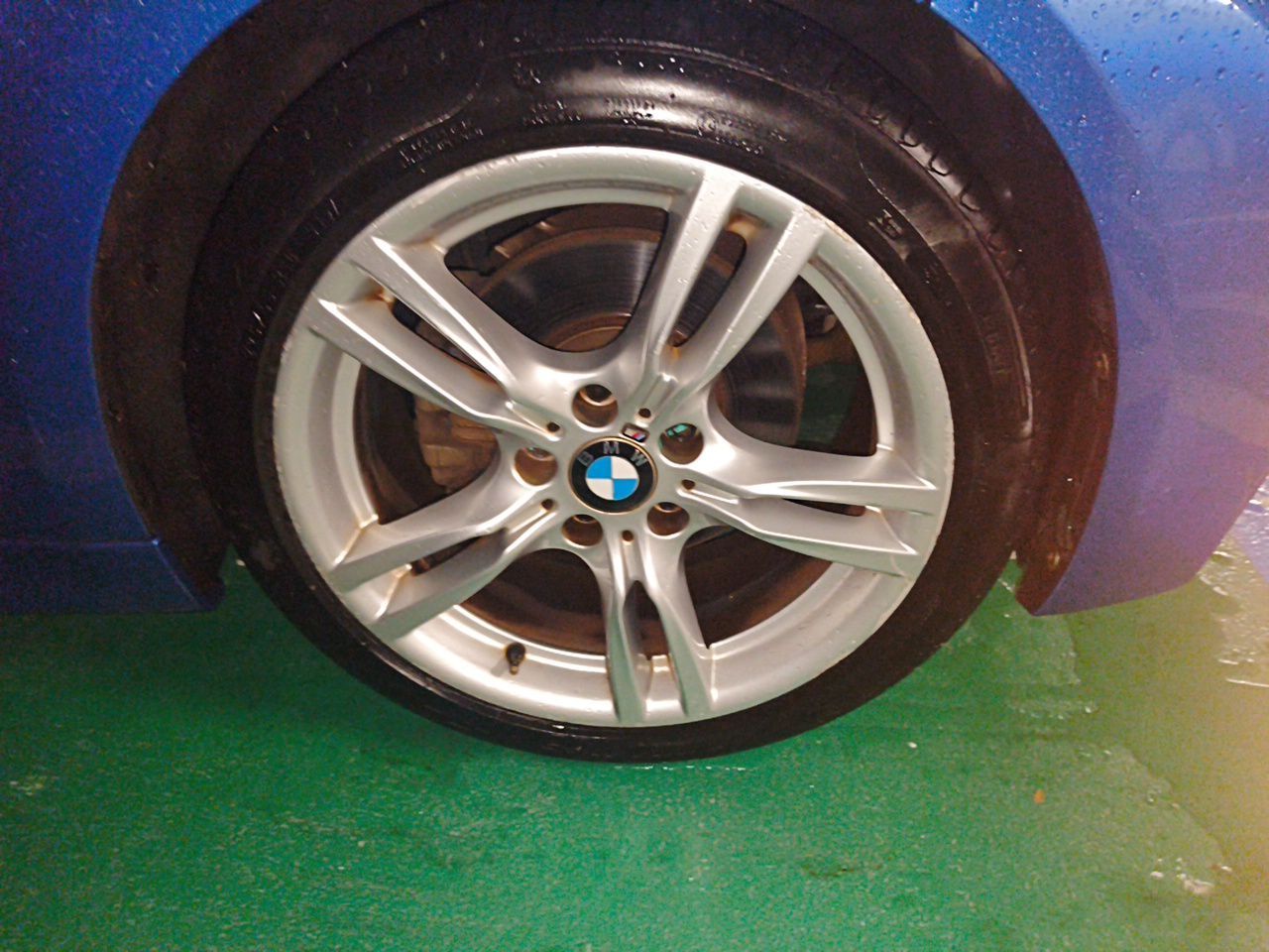 3 Series 2017 320i M Sport photo 5