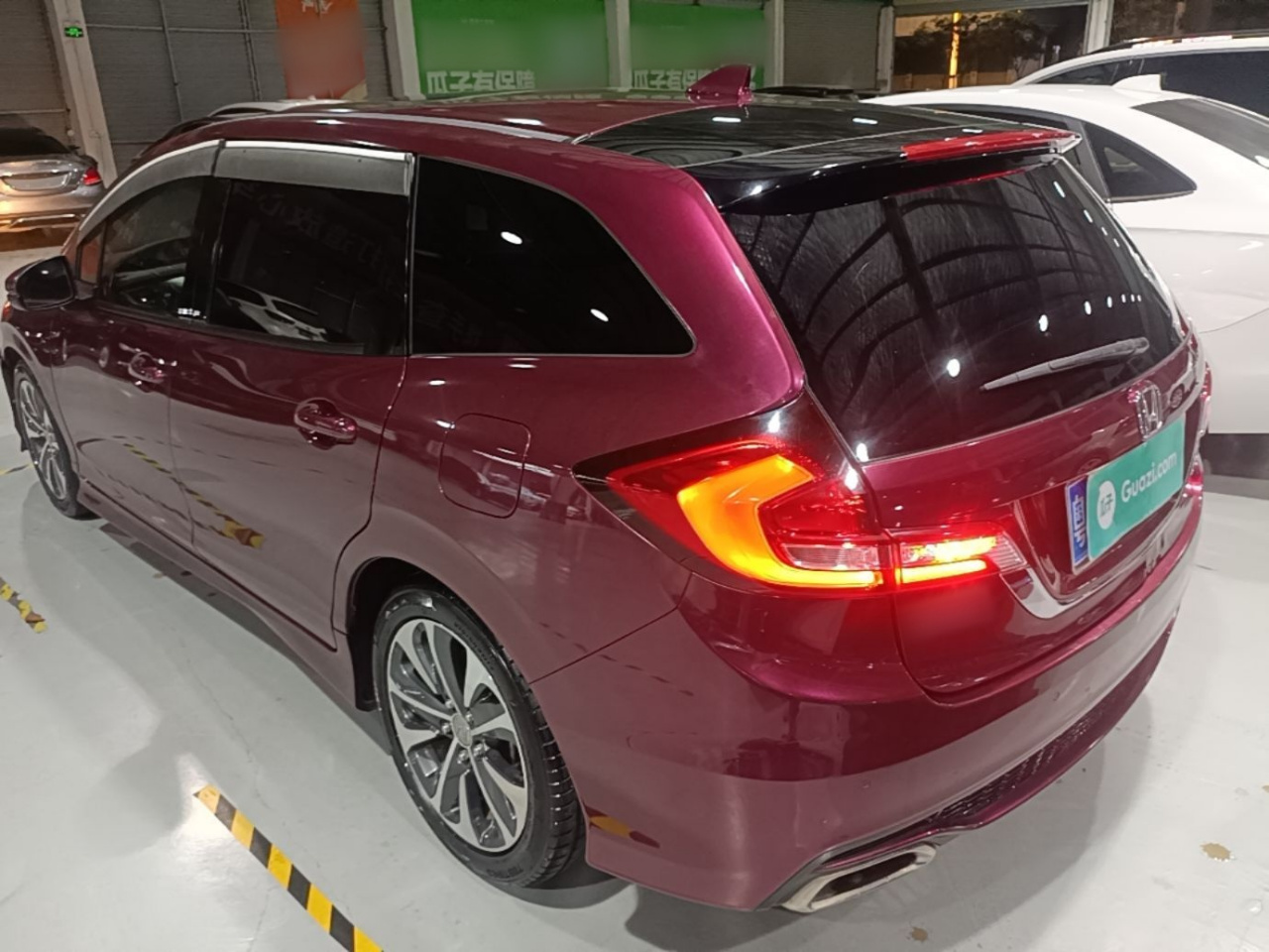 Jade 2017 210TURBO CVT 5-Seater photo 4
