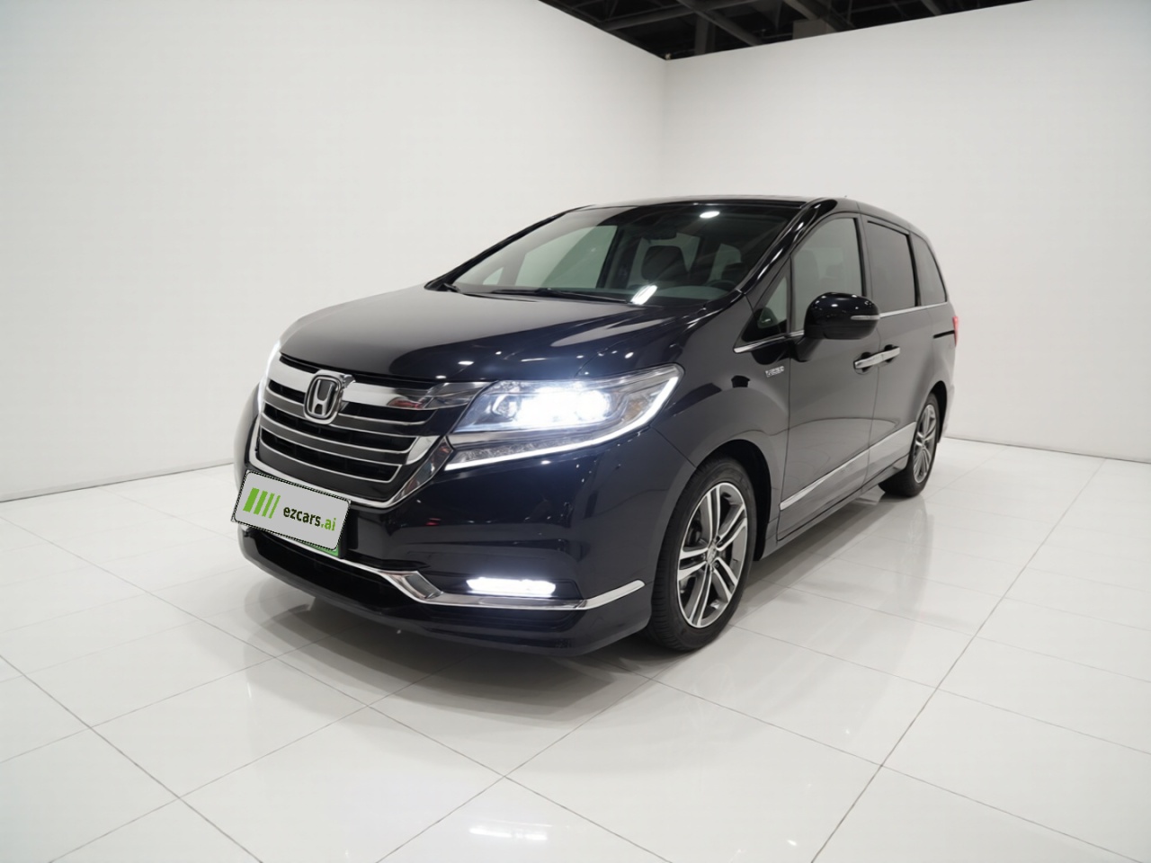 Elysion 2019 2.0L Hybrid Luxury