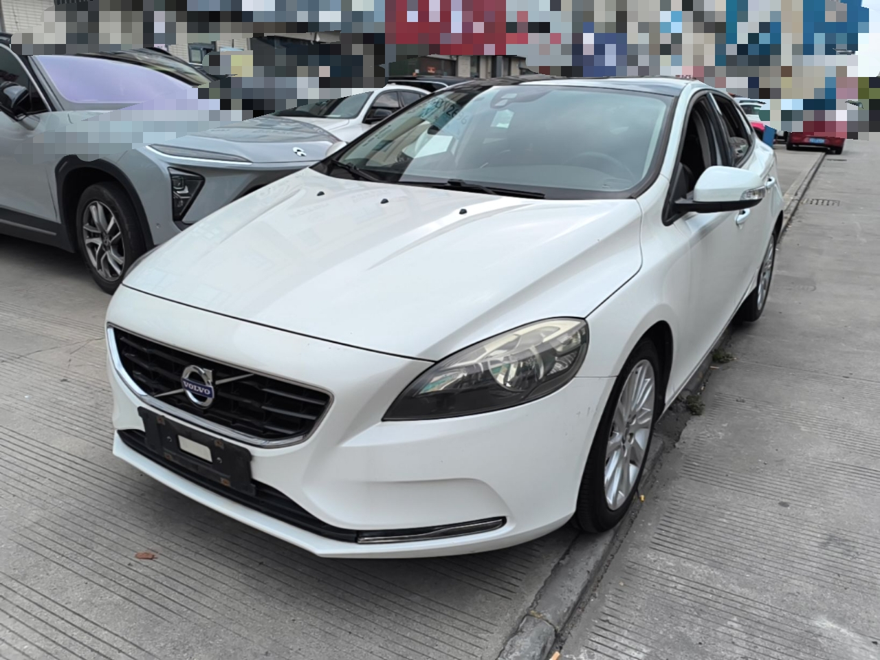 V40 2015 1.6T