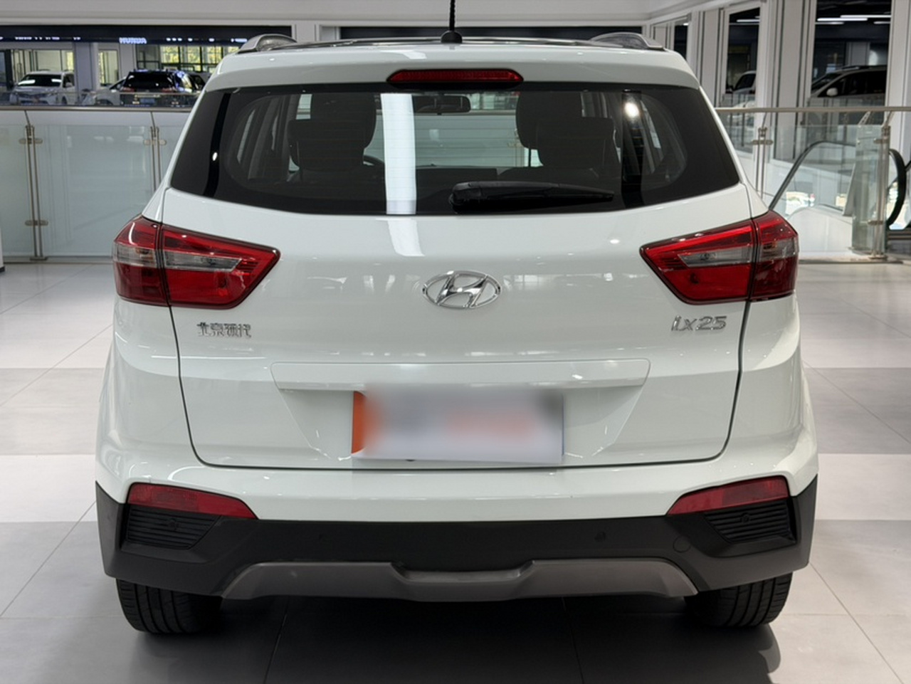 ix25 2015 1.6L AT RWD Smart GLS photo 4