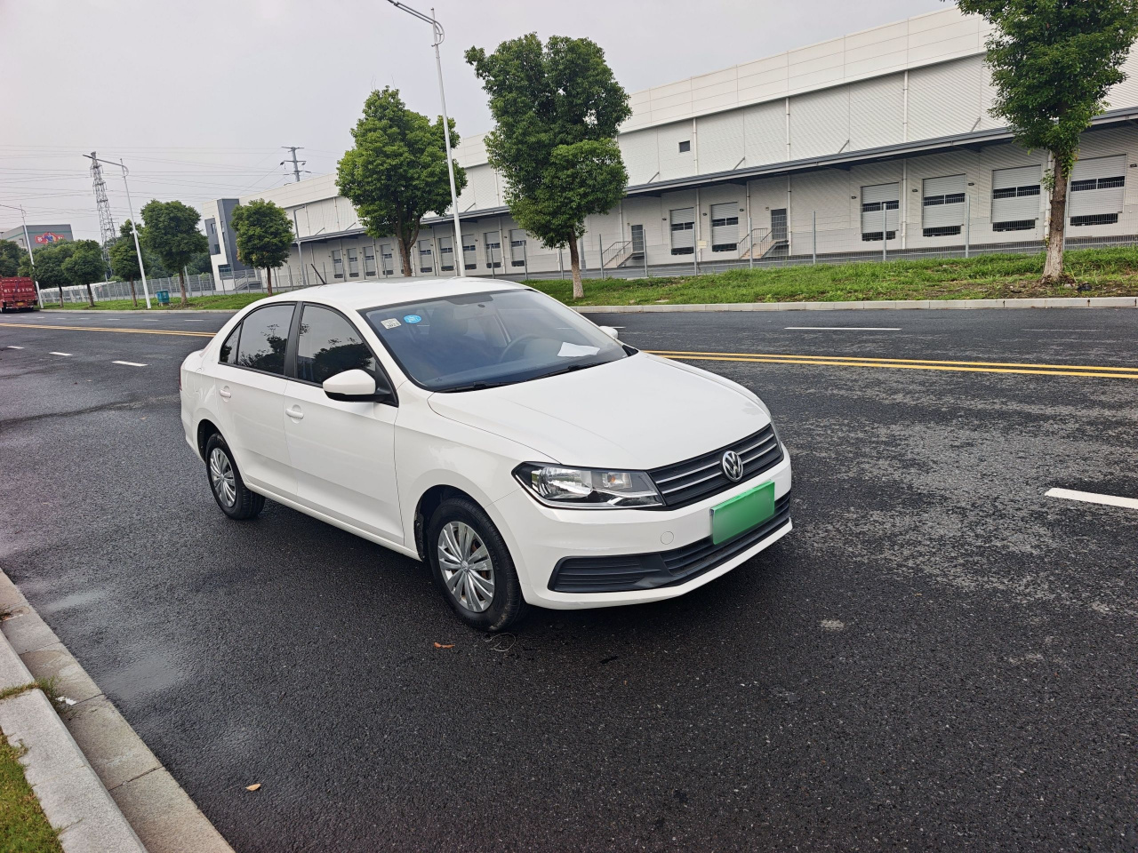 Santana 2016 1.6L AT photo 3
