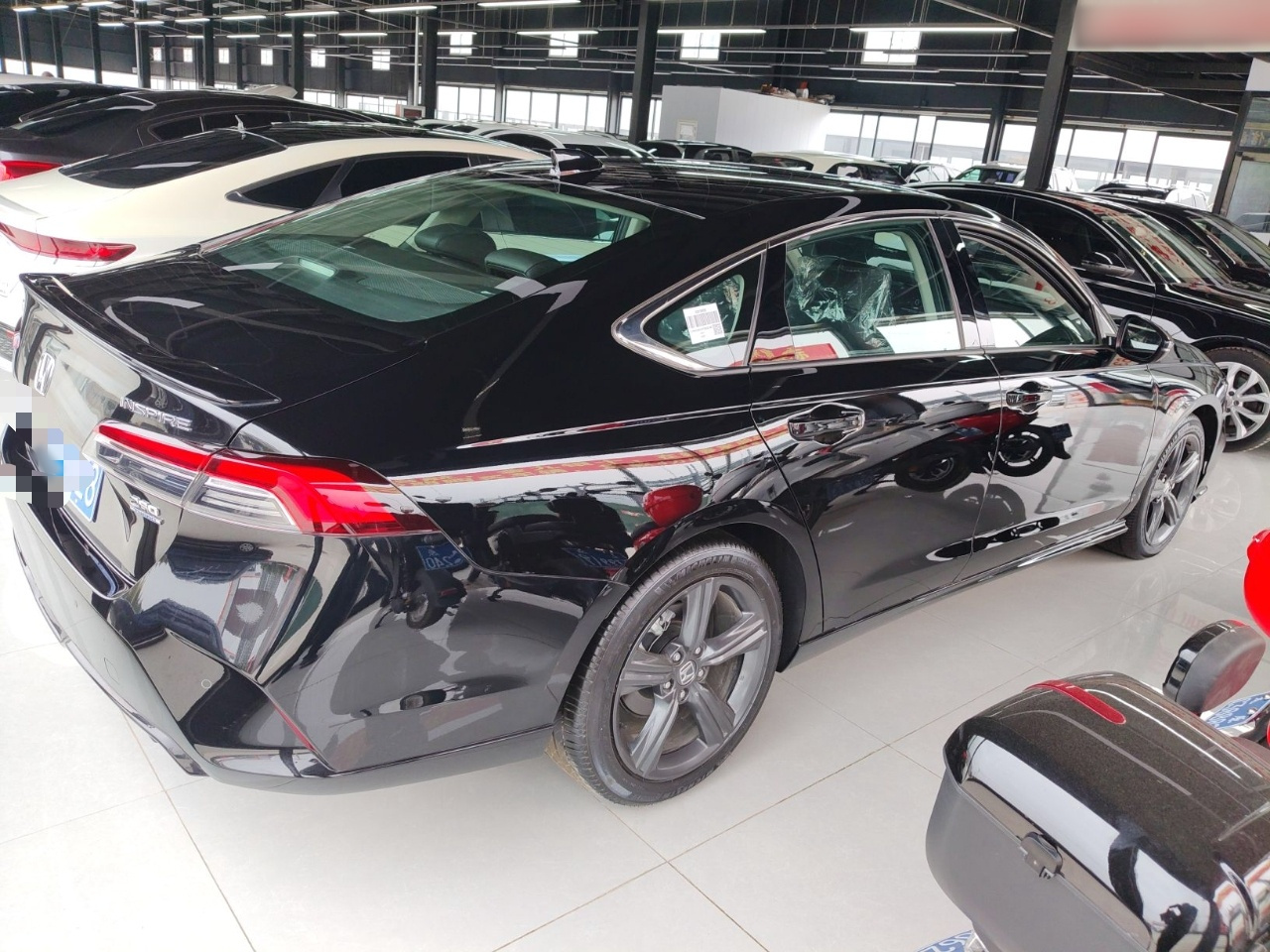 2025 260TURBO Elegant photo 5