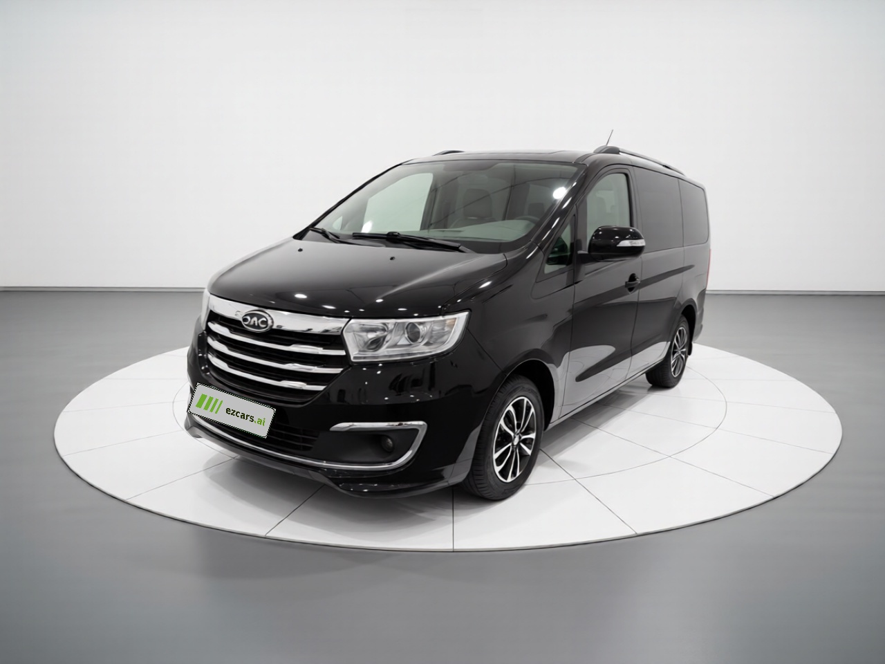 Refine M3 2019 1.8L Luxury Smart