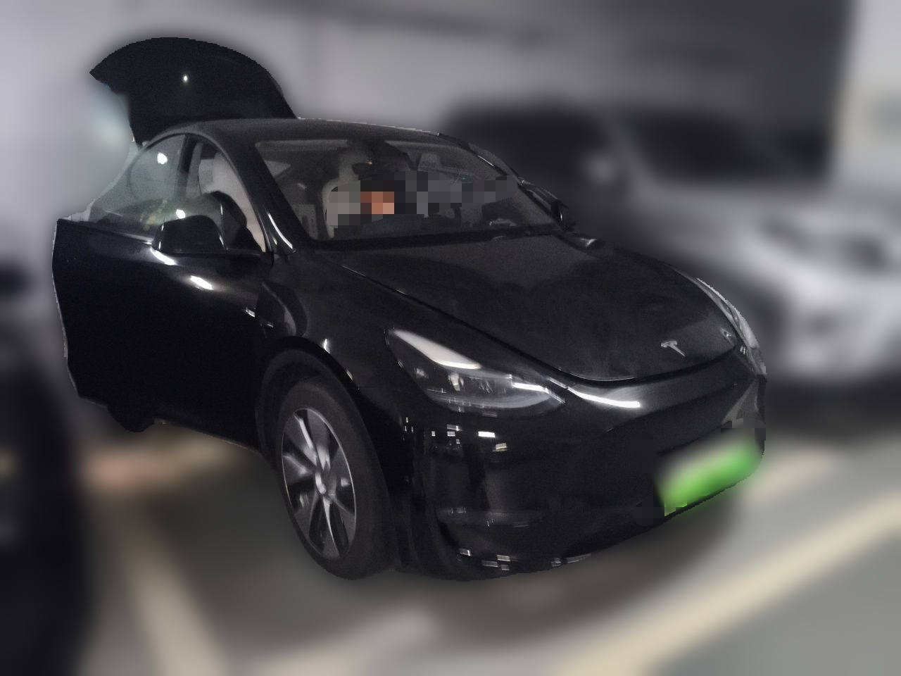 Model Y 2021 Standard Range RWD photo 3