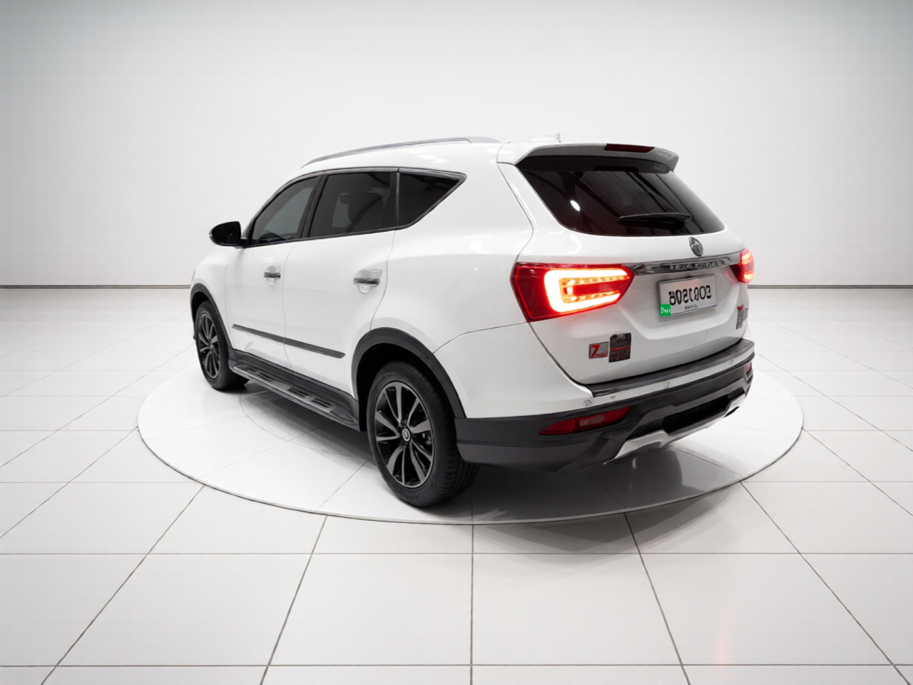Fengon 580 2017 1.5T CVT Luxury photo 4
