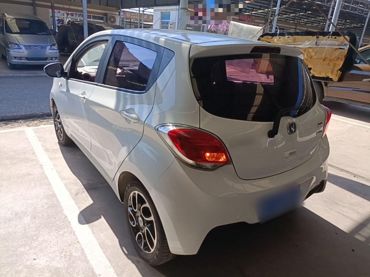 Benni 2015 1.4L MT Premium China V photo 4