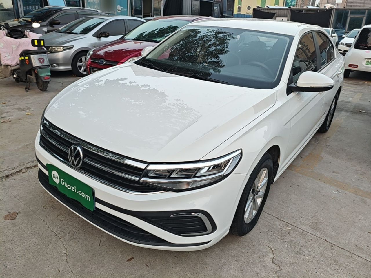 Bora 2024 200TSI DSG Cruise