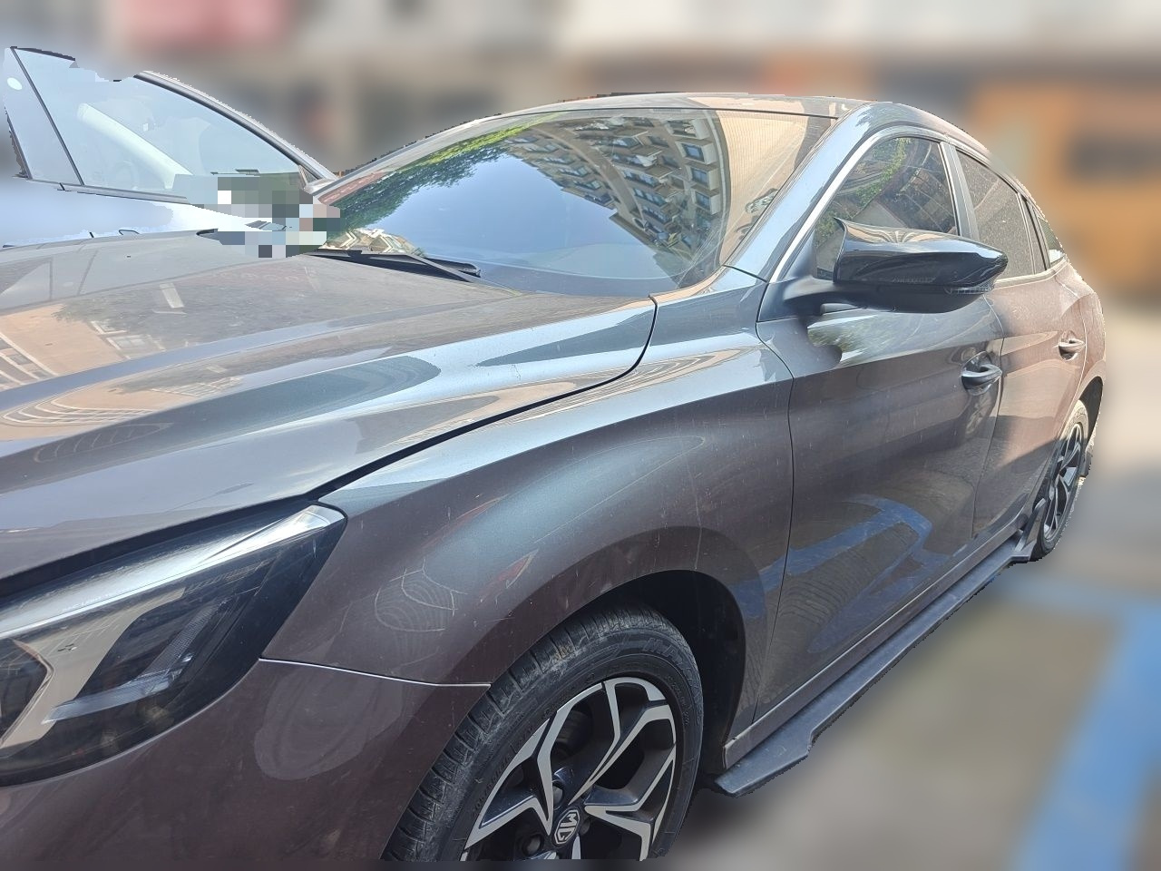 MG5 2022 180DVVT MT Luxury