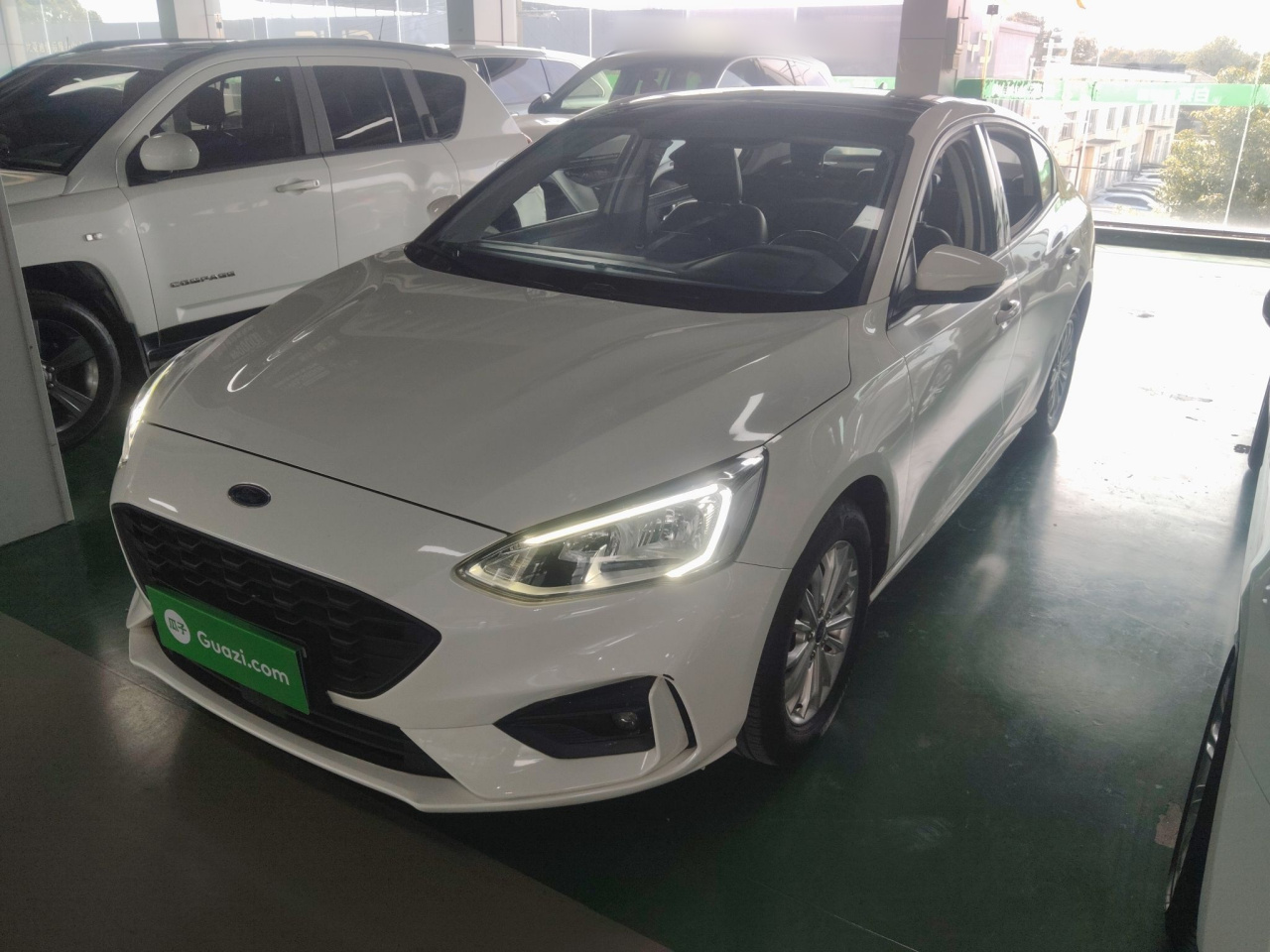 Focus 2020 Sedan EcoBoost 180 AT