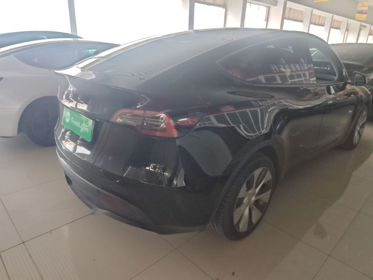 Model Y 2022 RWD photo 4