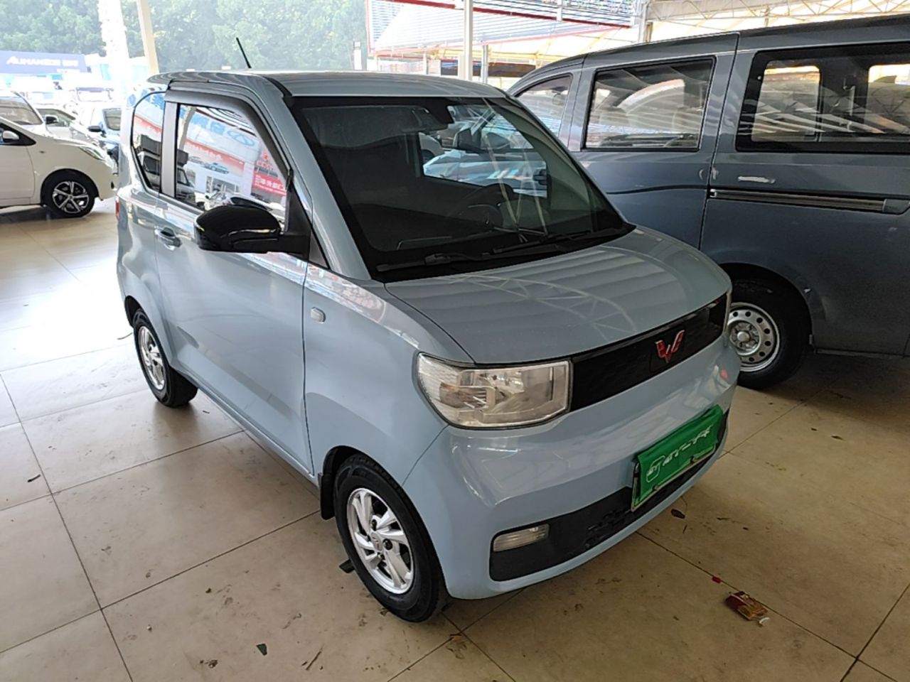 Hongguang MINIEV 2020 NCM photo 3