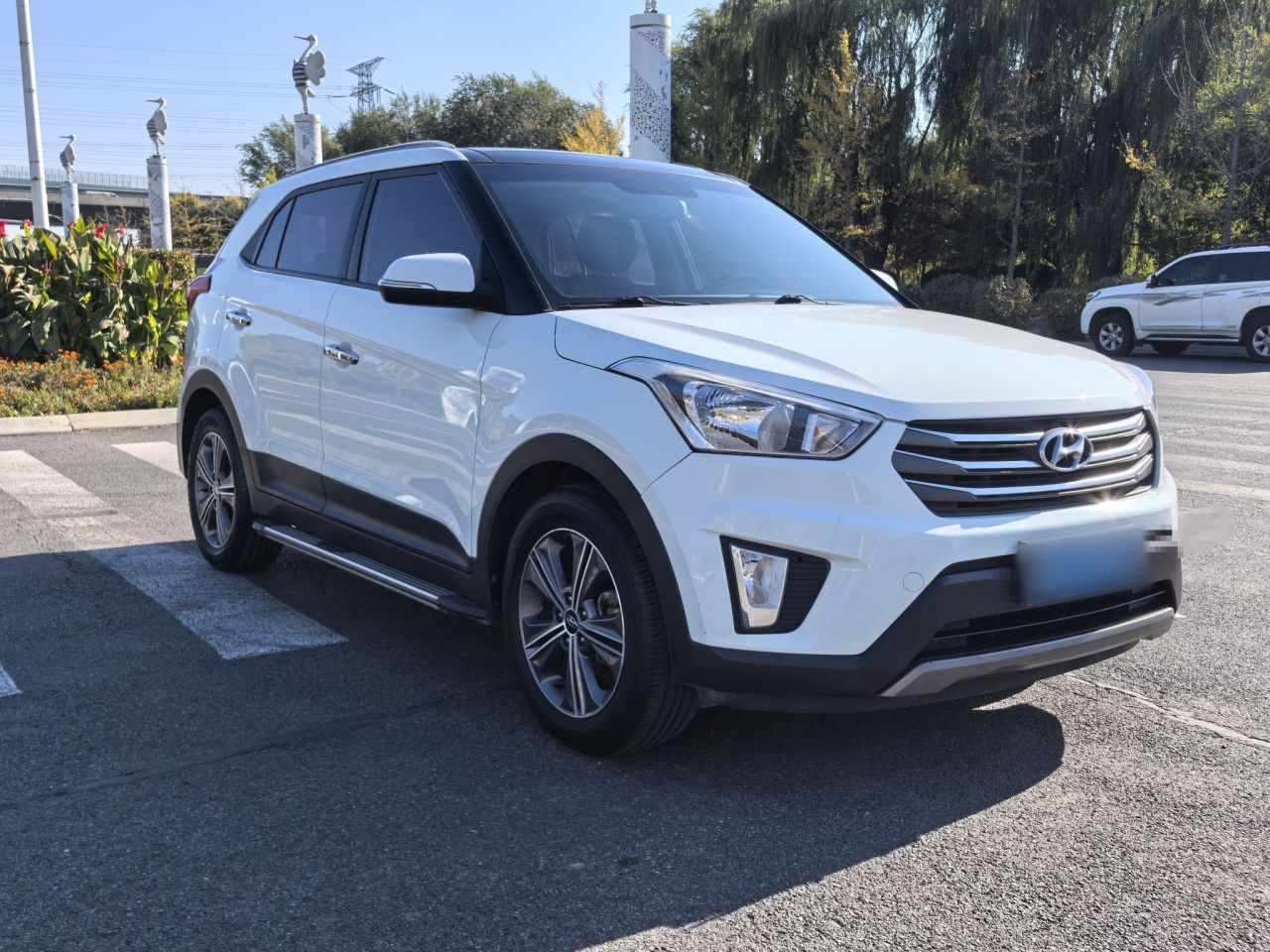ix25 2015 1.6L AT RWD Smart GLS photo 4