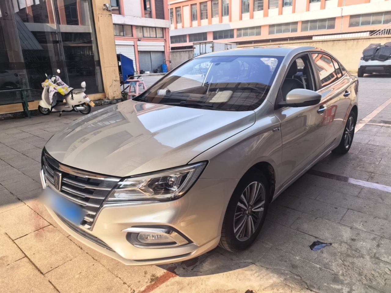 i5 2019 1.5L MT 4G
