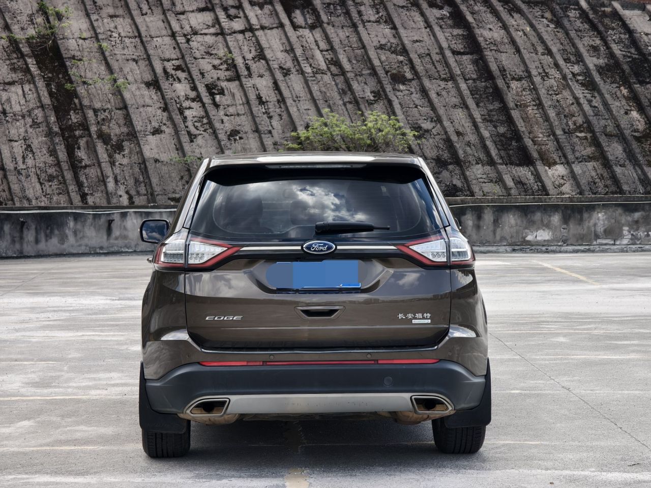 Edge 2018 EcoBoost 245 RWD 5-Seater China V photo 3