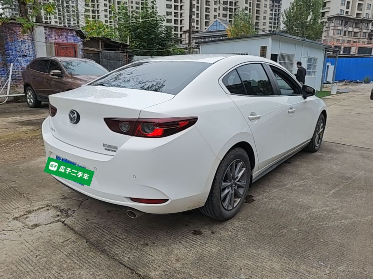 3 Axela 2023 2.0L AT photo 4