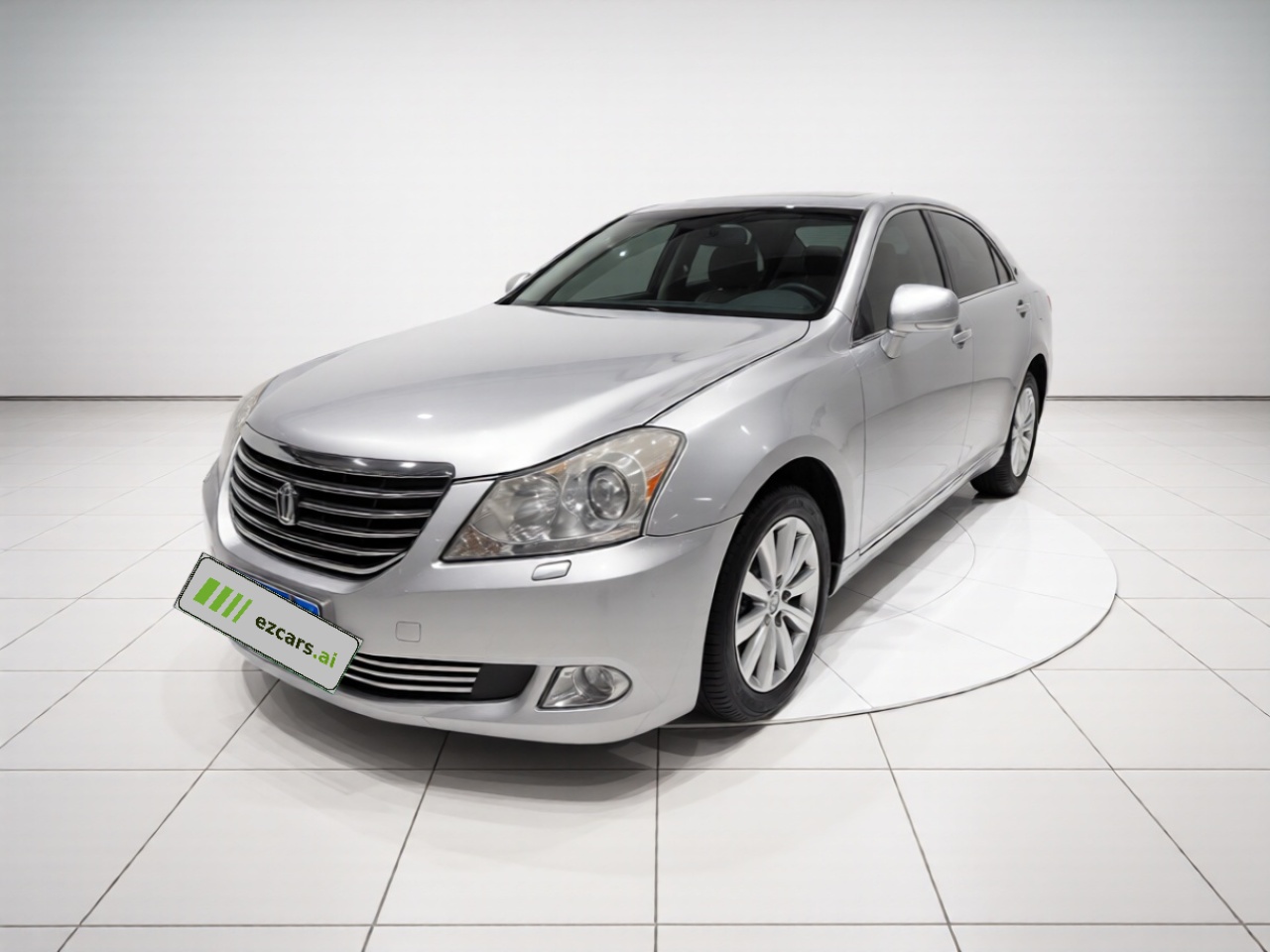 Crown 2010 2.5L Royal