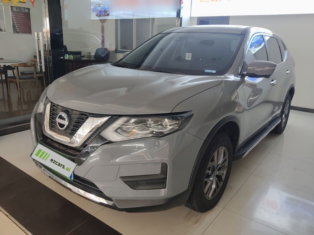 X-Trail 2025 2.0L RWD Leading
