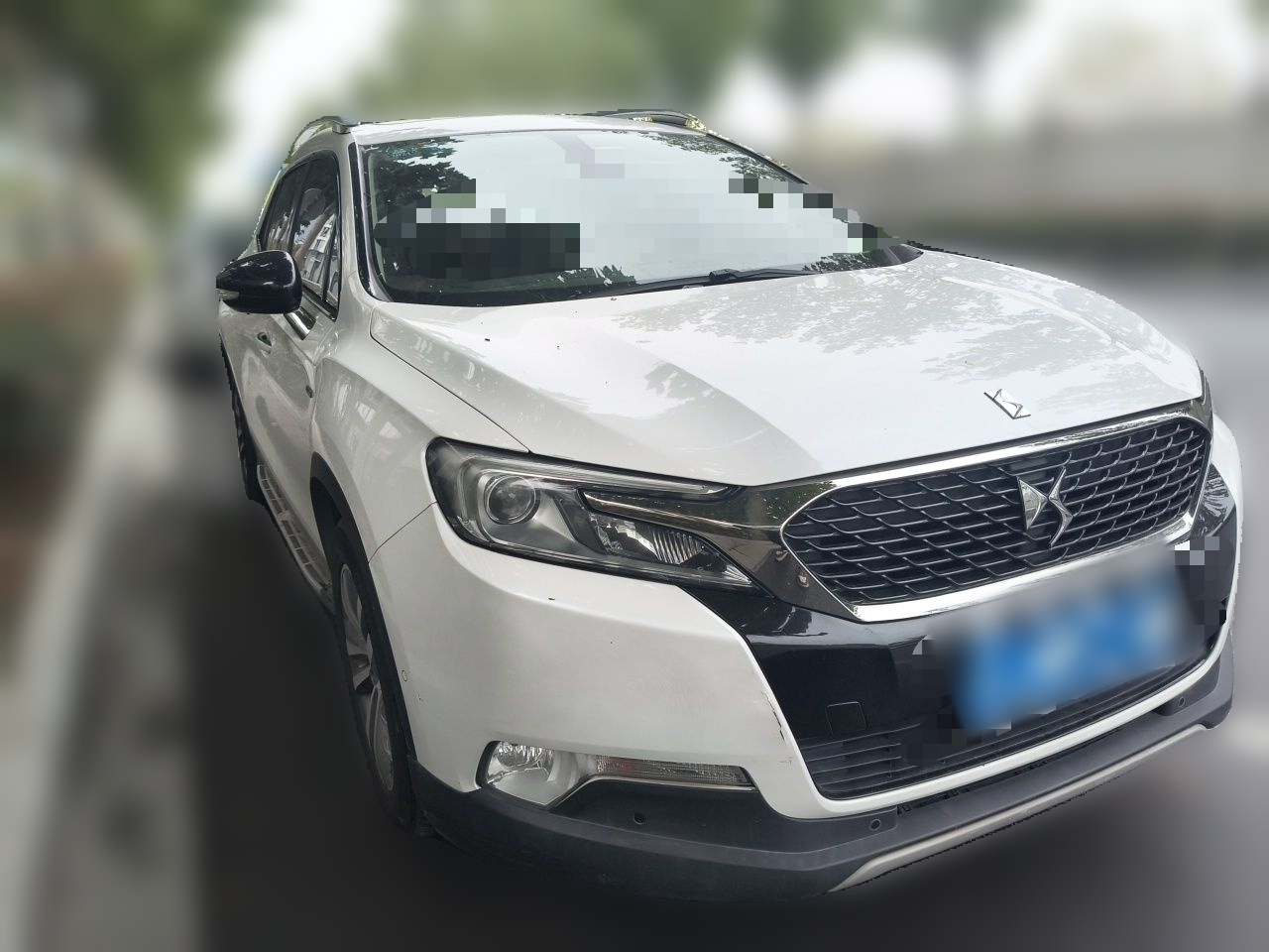 6 2014 1.6T Luxury THP160 photo 3