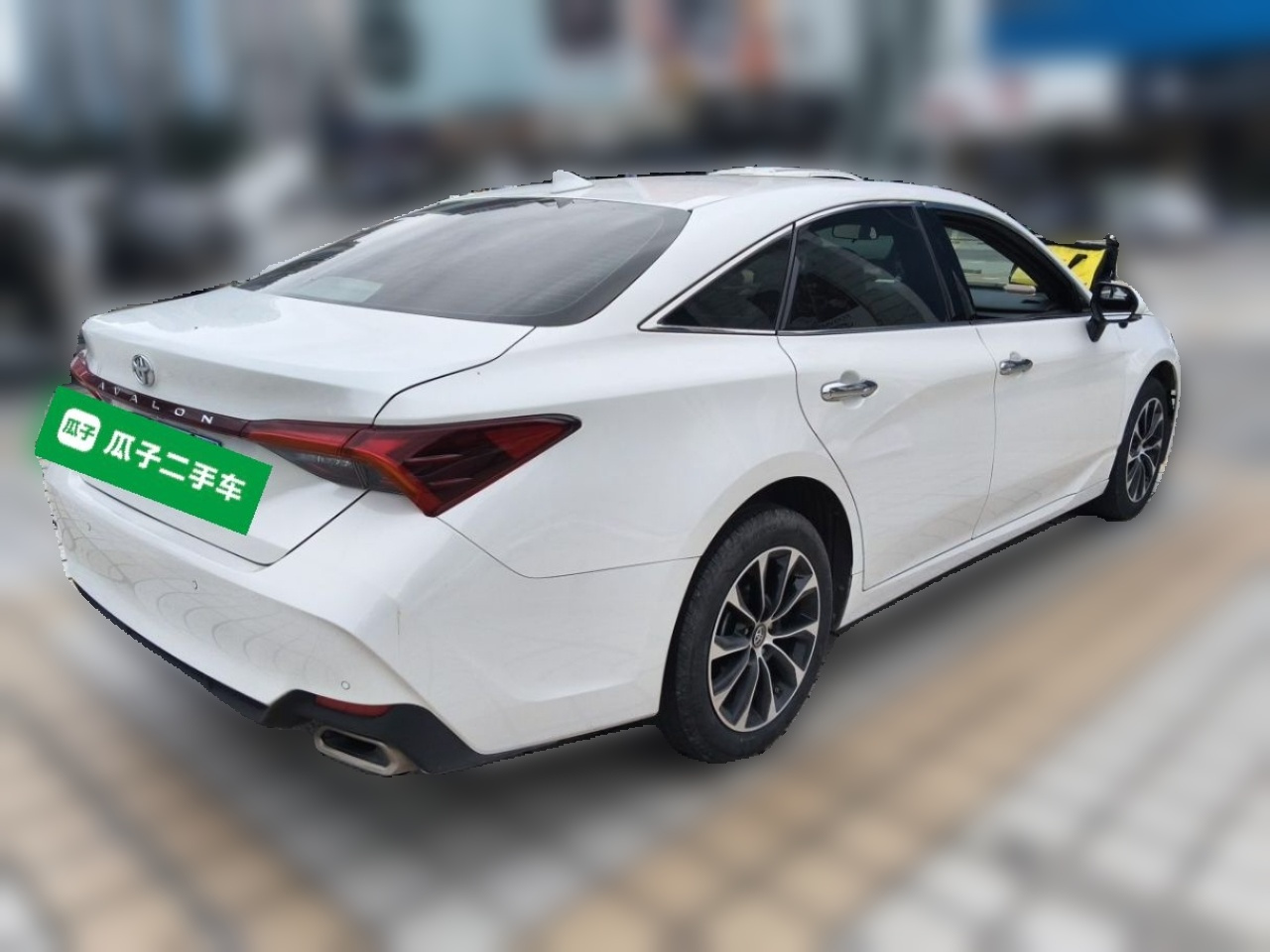 Avalon 2023 2.0L Luxury photo 4