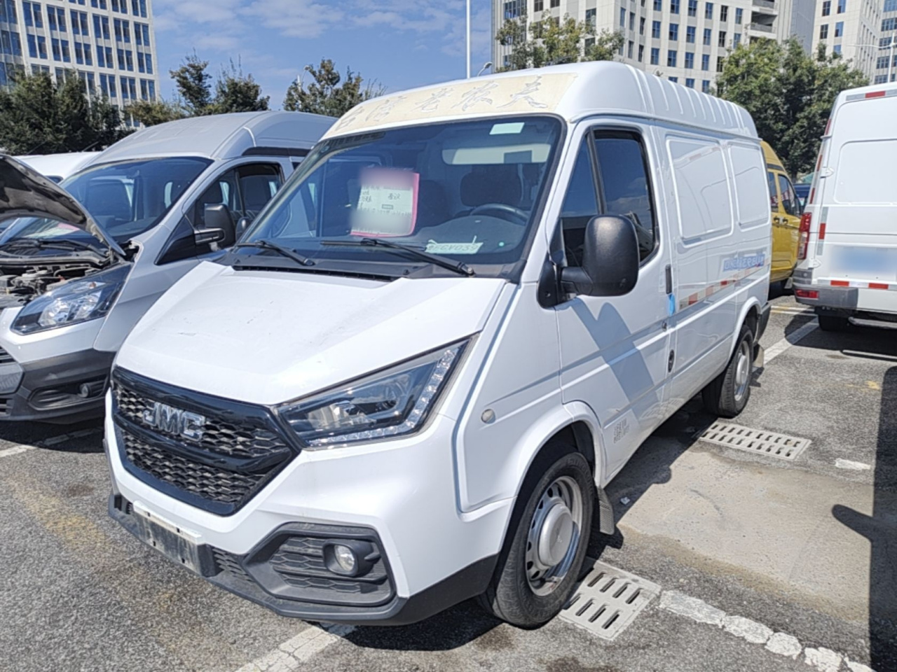 Transit 2019 2.8T Short Wheelbase 3-Seater China VI JX493