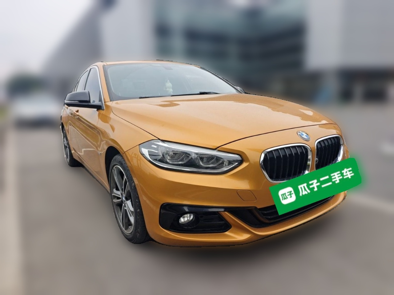 1 Series 2018 118i Sport photo 3