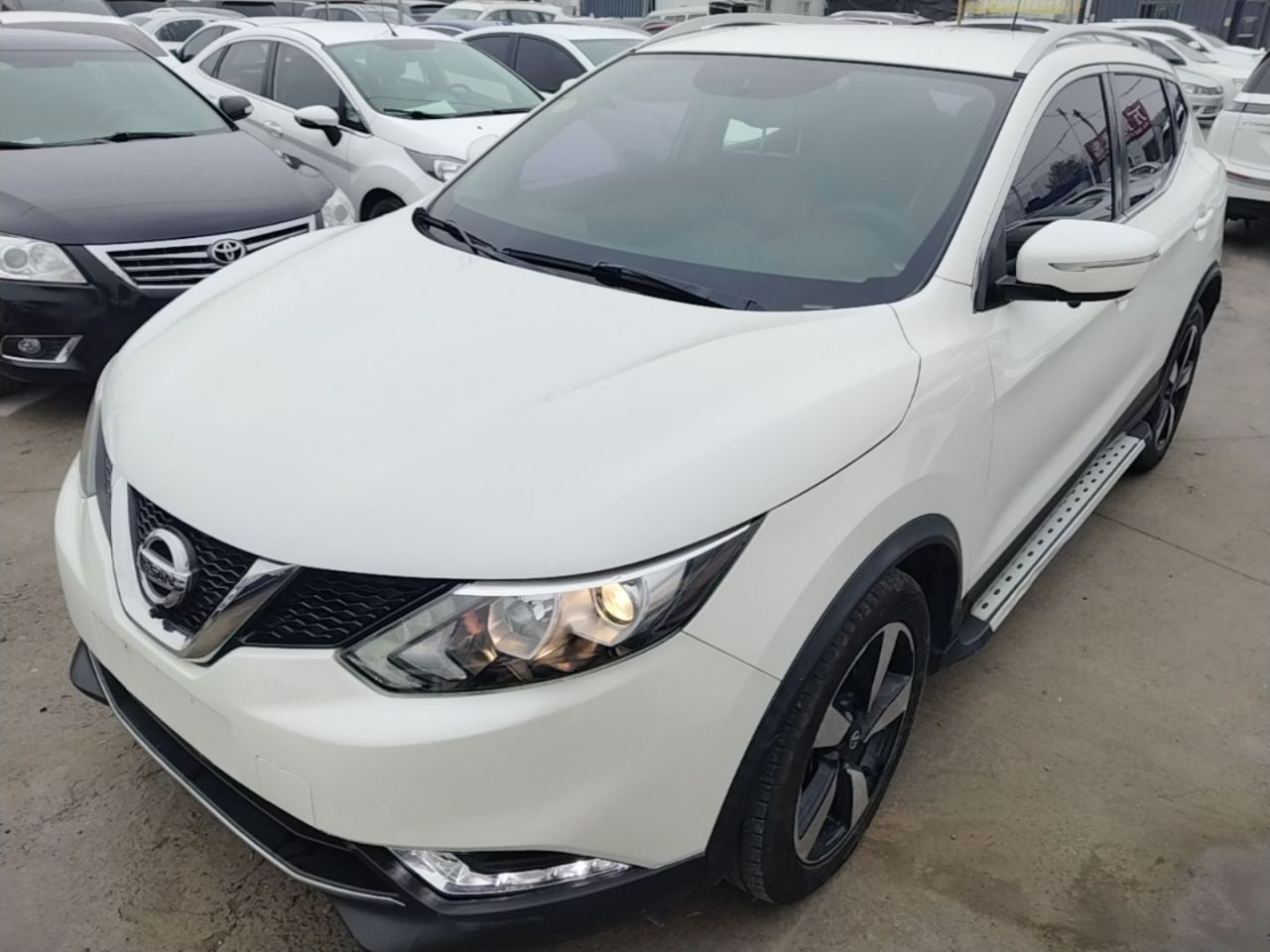 Qashqai 2017 2.0L CVT Smart China V