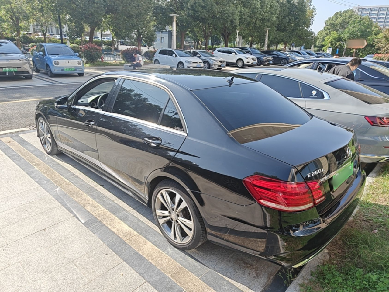 E-Class 2015 Facelift E 260 L Sport photo 4