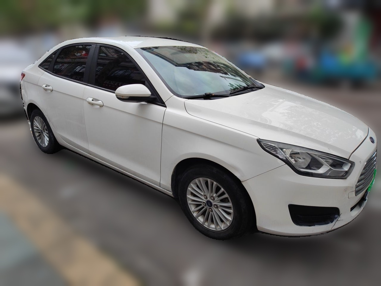 Escort 2017 Facelift 1.5L AT Comfort photo 3