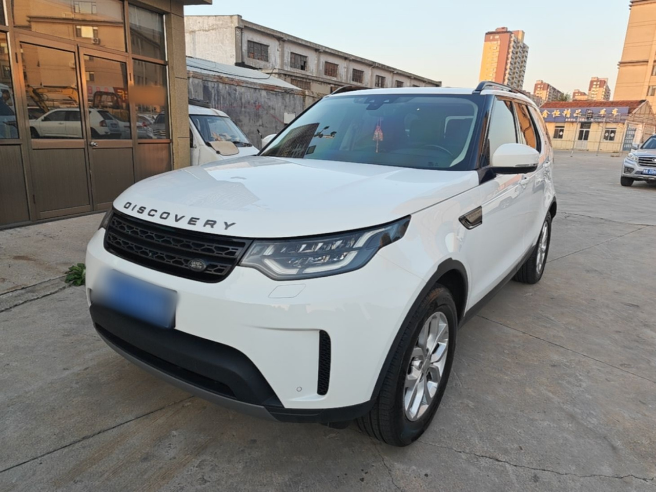 Discovery 2018 2.0T SE
